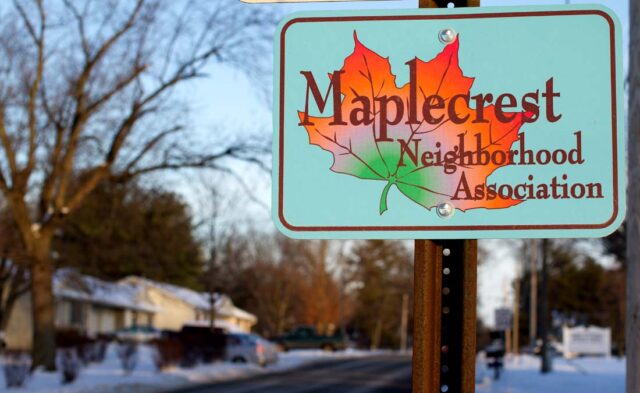 Maplecrest Neighborhood - neighborhood marker