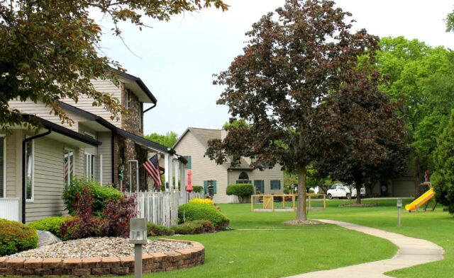 Pickwick Village Neighborhood - summer scene